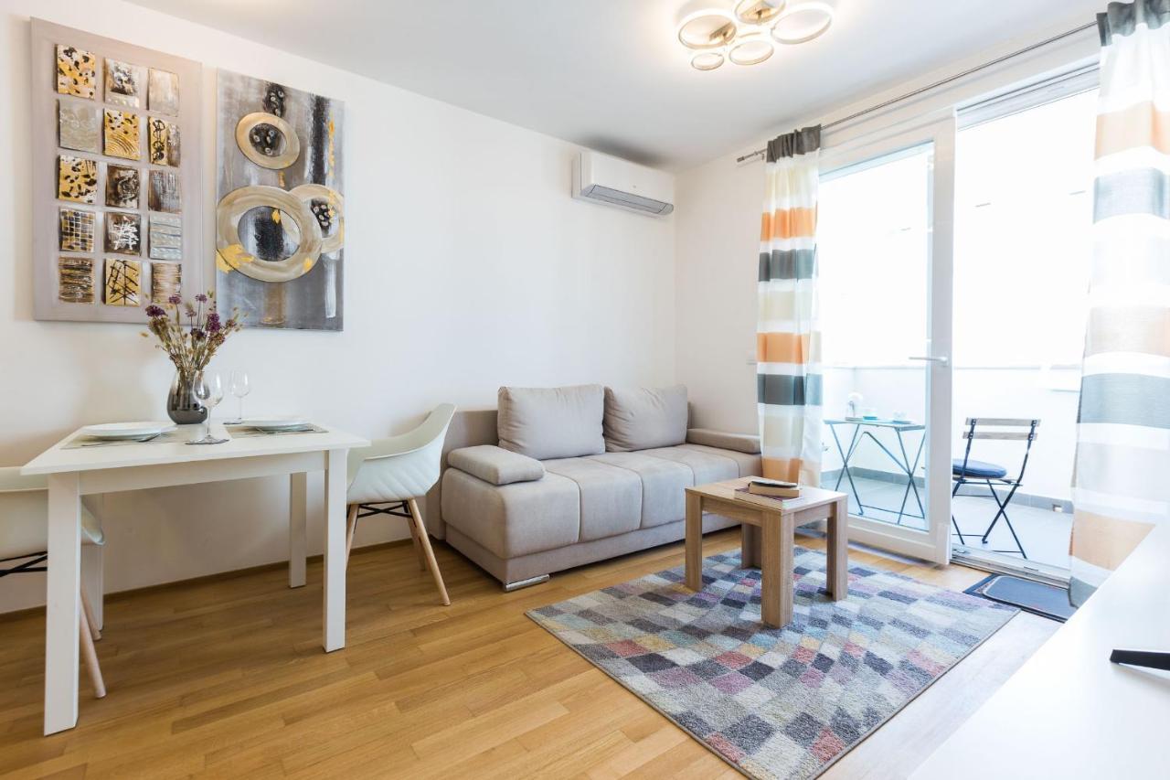 Tanja Modern Apartment With Balcony And Parking Garage Zadar Buitenkant foto