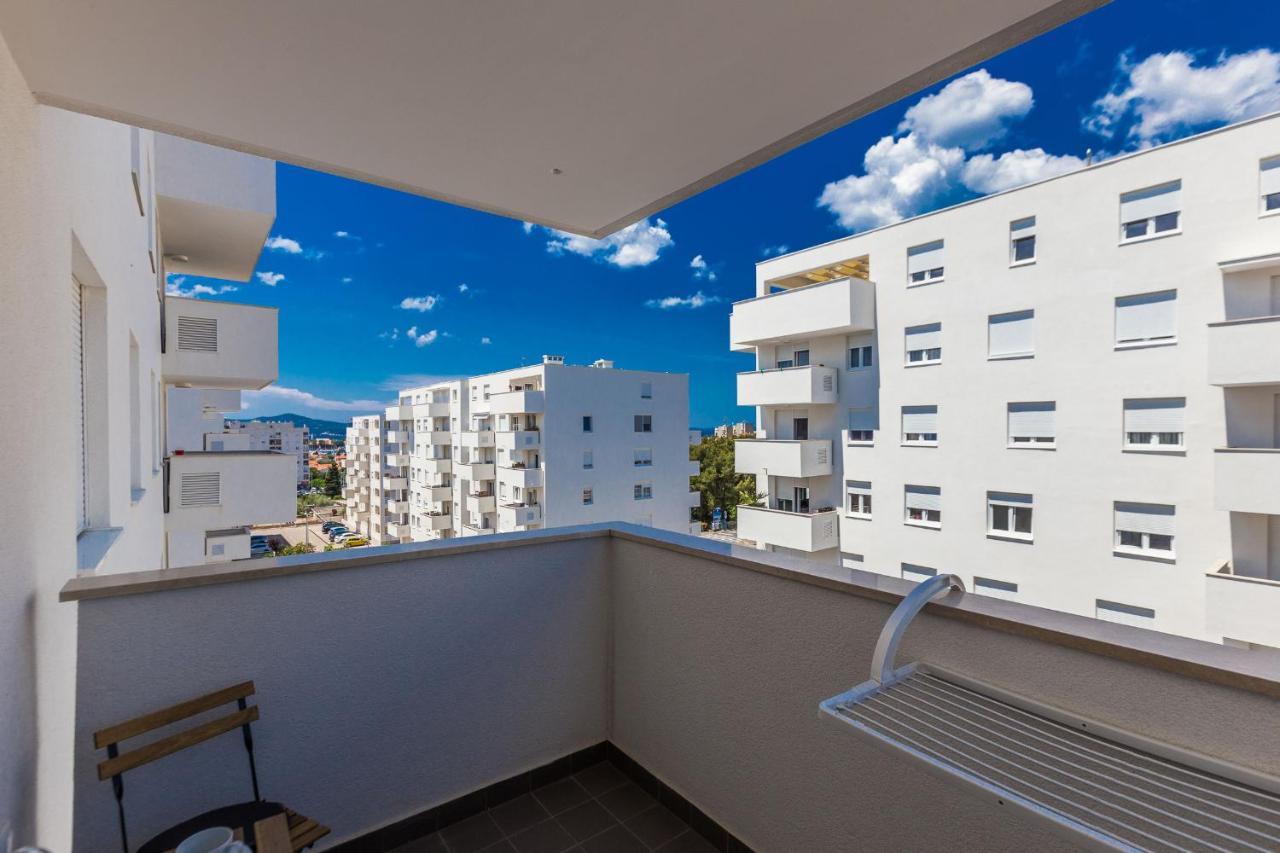 Tanja Modern Apartment With Balcony And Parking Garage Zadar Buitenkant foto
